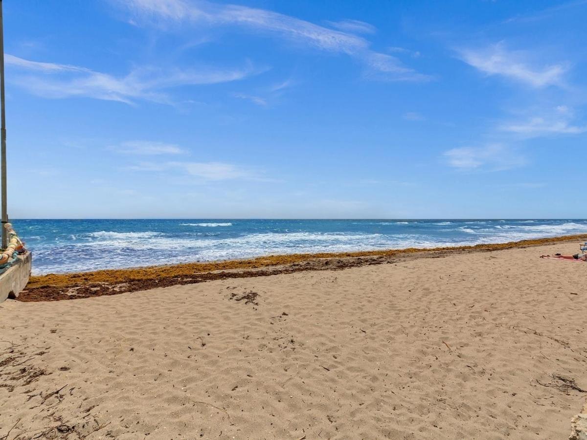 Dania Beach Christmas Getaway Gulfstream Art Экстерьер фото